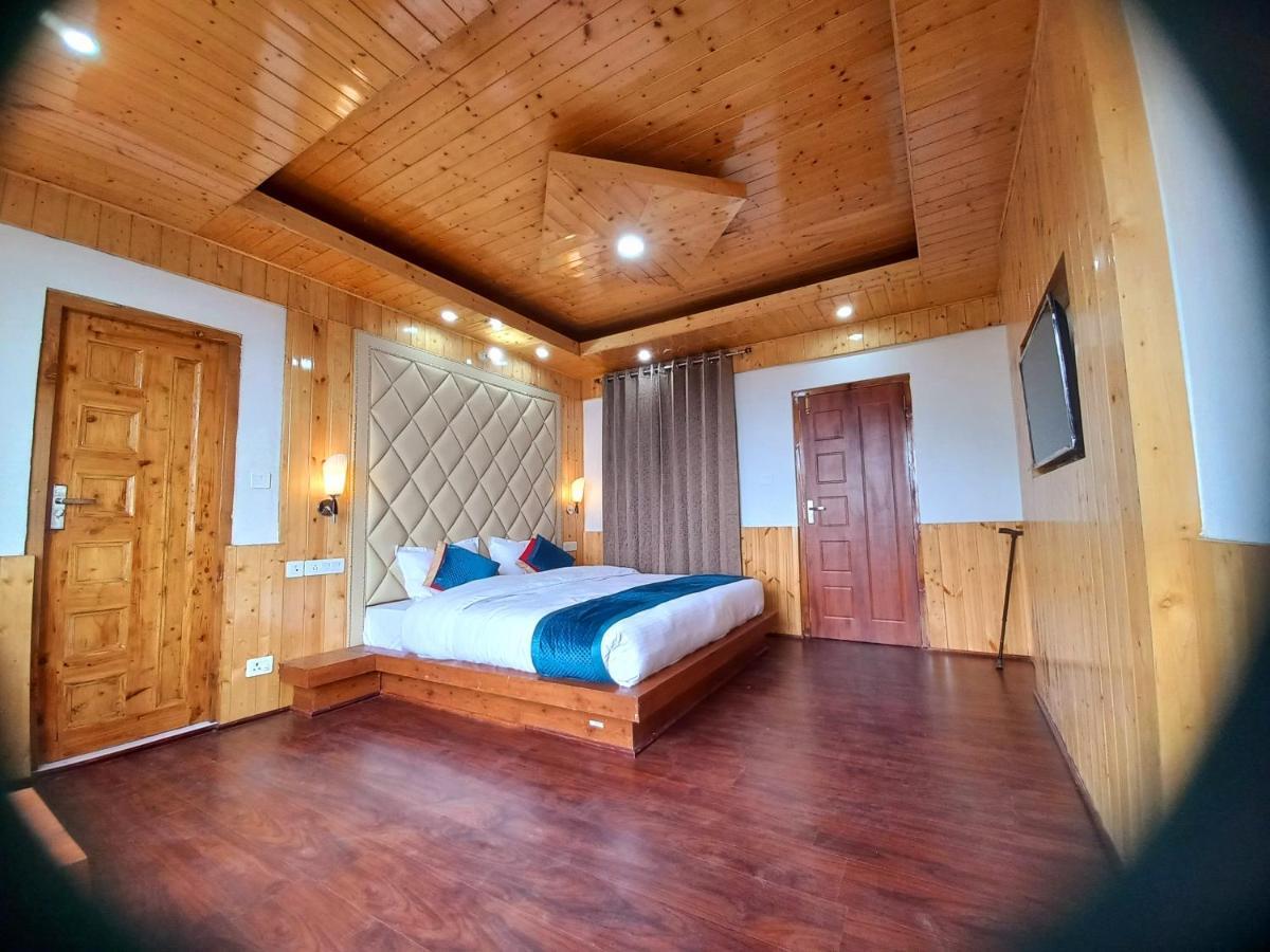 Humble Holiday Inn Kufri Simla Exteriér fotografie