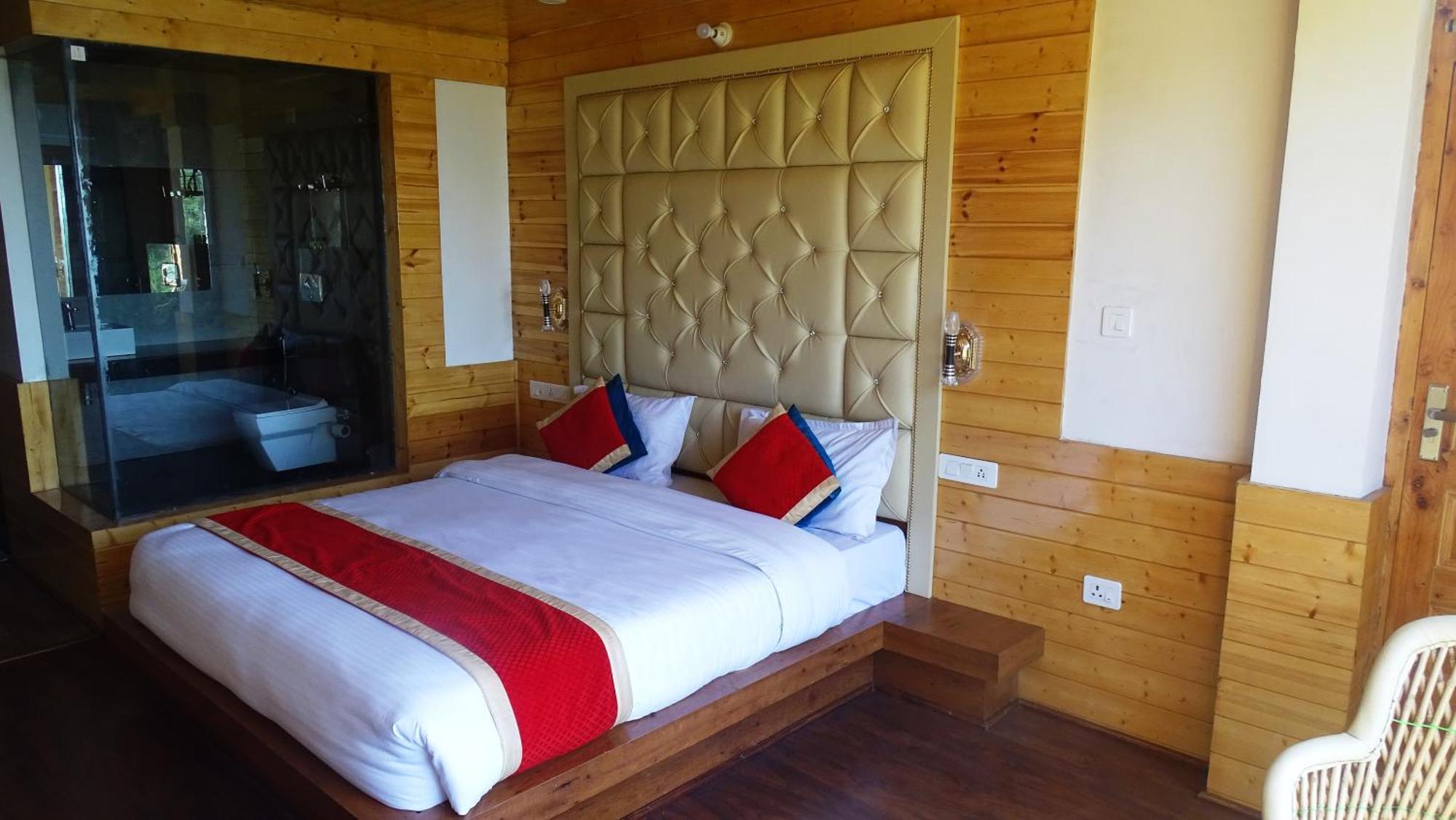 Humble Holiday Inn Kufri Simla Exteriér fotografie