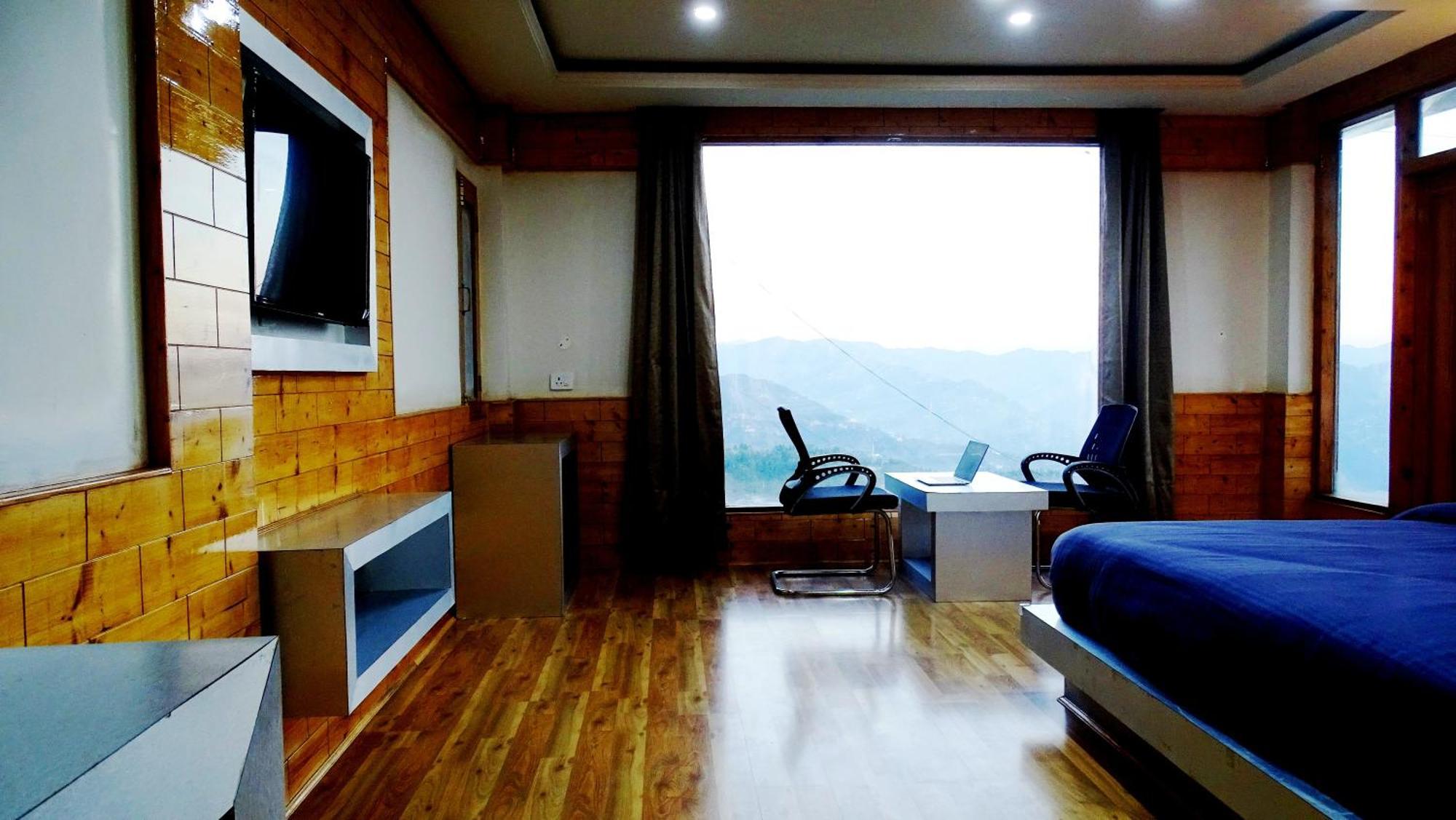 Humble Holiday Inn Kufri Simla Exteriér fotografie